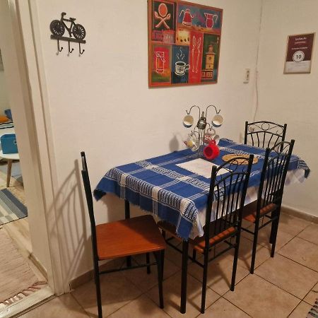 Villa Kerekparos Es Zarandok Vendeghaz Apostag Exterior foto